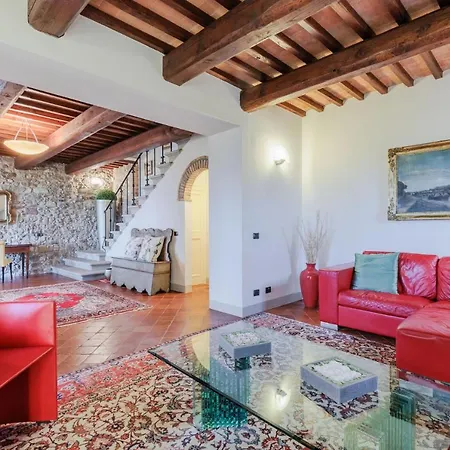 Rapondi, A Stone Farmhouse With Incredible View Villa *