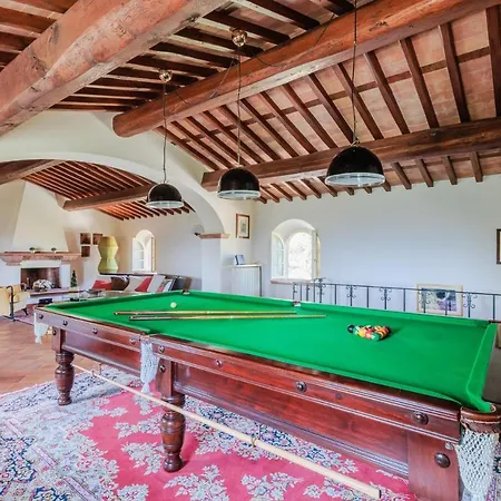 Rapondi, A Stone Farmhouse With Incredible View *