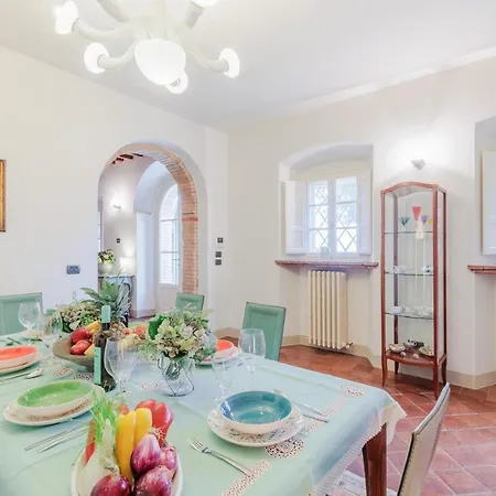 Rapondi, A Stone Farmhouse With Incredible View
