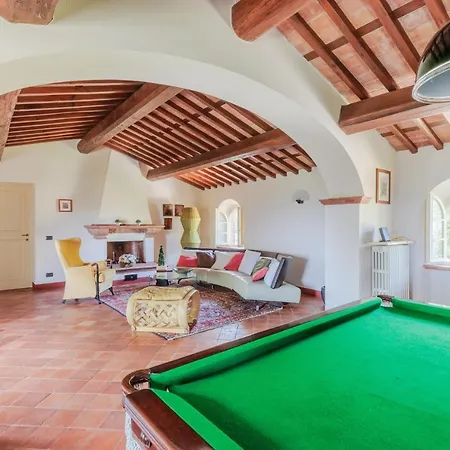 Villa Rapondi, A Stone Farmhouse With Incredible View Lucca