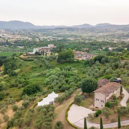 Rapondi, A Stone Farmhouse With Incredible View Lucca