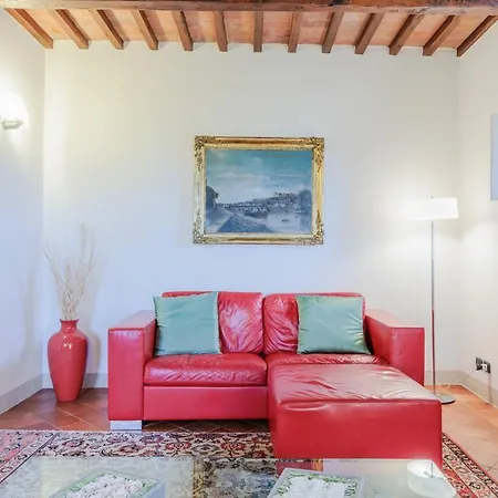 Rapondi, A Stone Farmhouse With Incredible View Villa Lucca