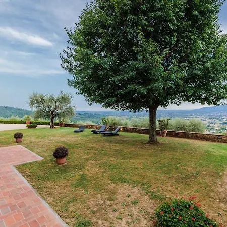 Rapondi, A Stone Farmhouse With Incredible View